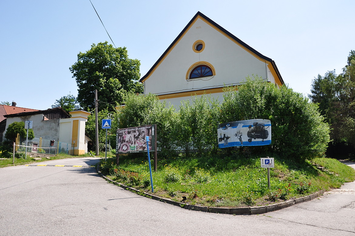 Hospod&aacute;řsk&yacute; dvůr Bohuslavice &ndash; setk&aacute;n&iacute; s partnery Inaircom